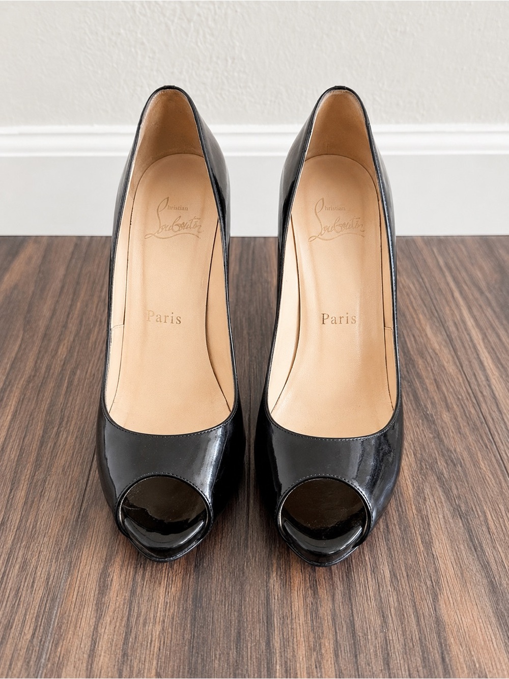 Christian Louboutin Black Leather Peep Toe Pumps Heels EU 38 Classic Red Sole